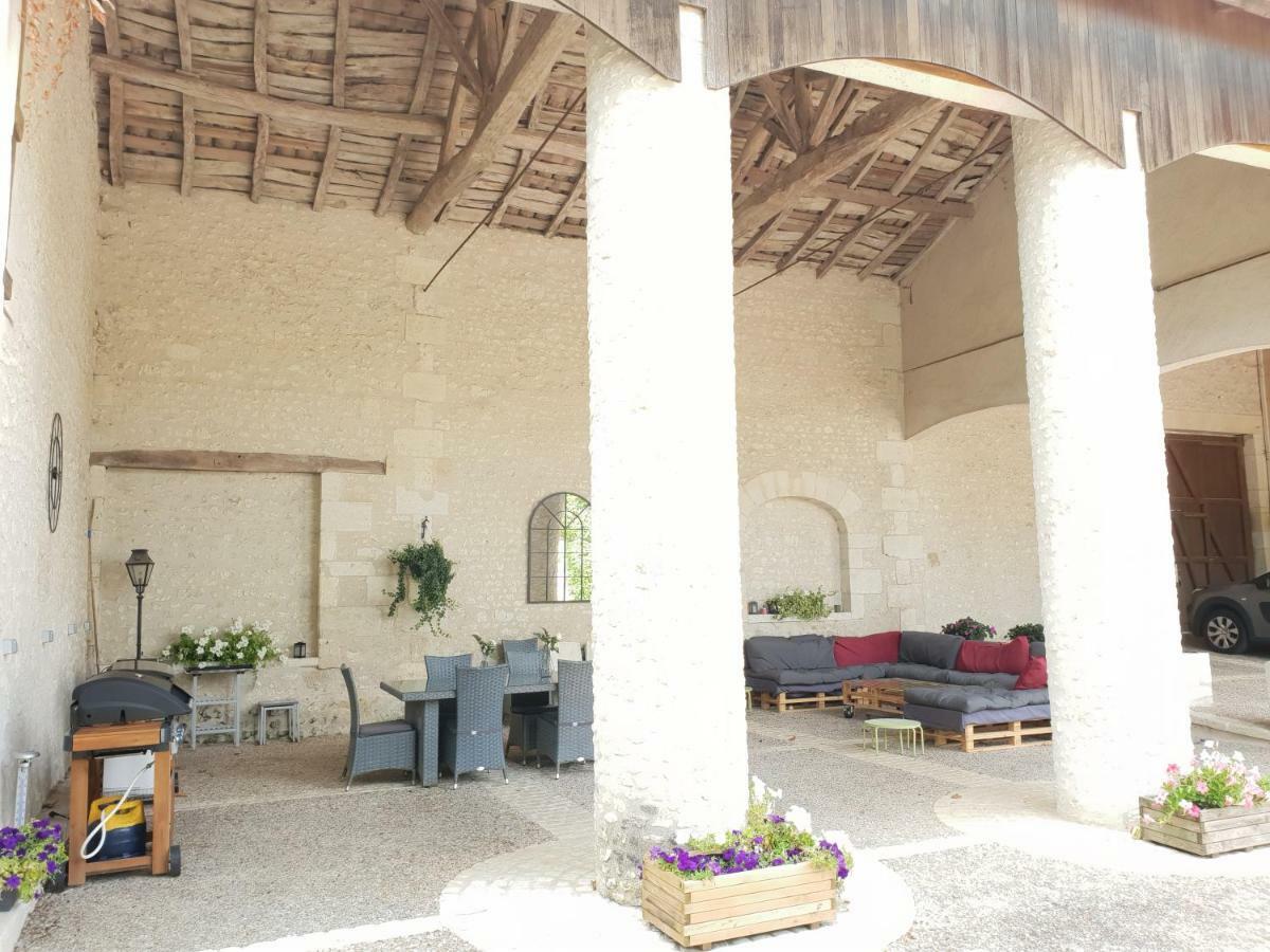 Le Domaine Du Haut Preau Saint-Palais-de-Negrignac ภายนอก รูปภาพ